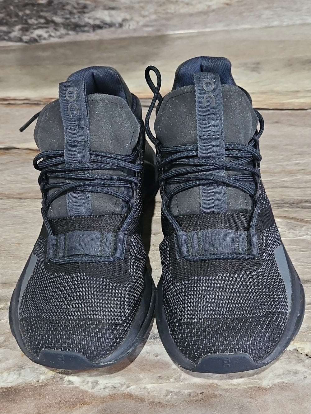 On Cloudtec Shoes Color Black Size 6.5